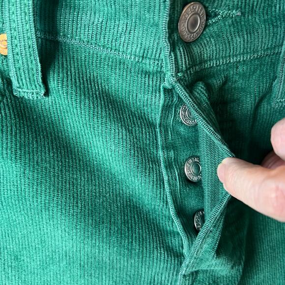 Levis Pants Womens Size 25 Kelly Green Wedgie Straight Corduroy Button Fly - Picture 10 of 16